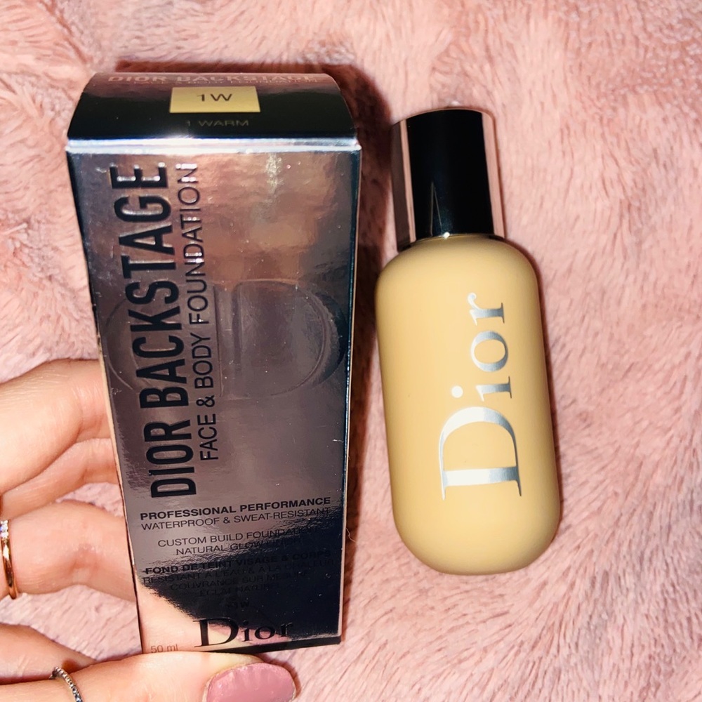 Foundation- Makeup 1W